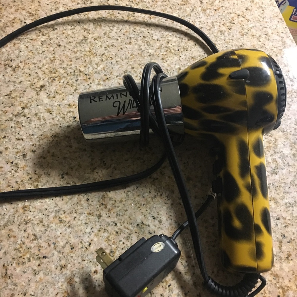 Hair dryer